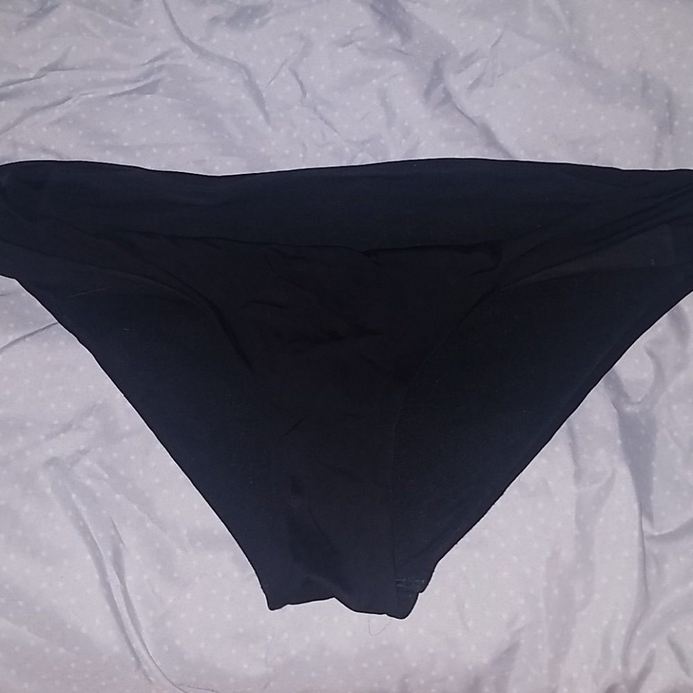 H&M bikini bottom